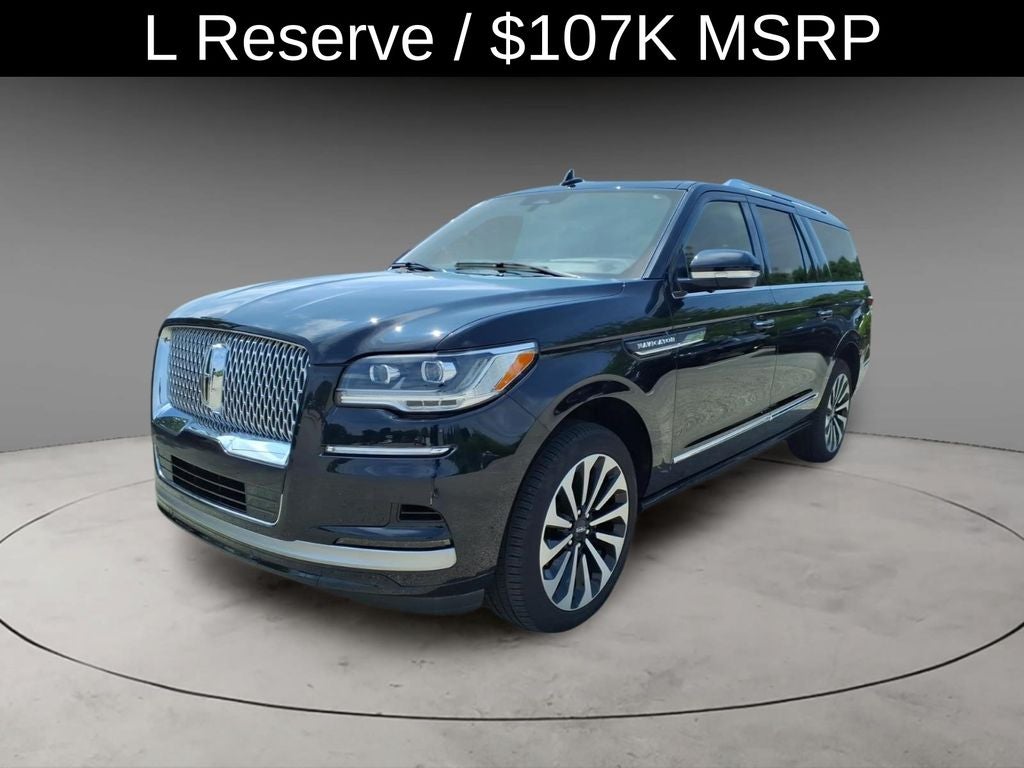 2024 Lincoln Navigator L Reserve in Black Metallic — front three-quarter view